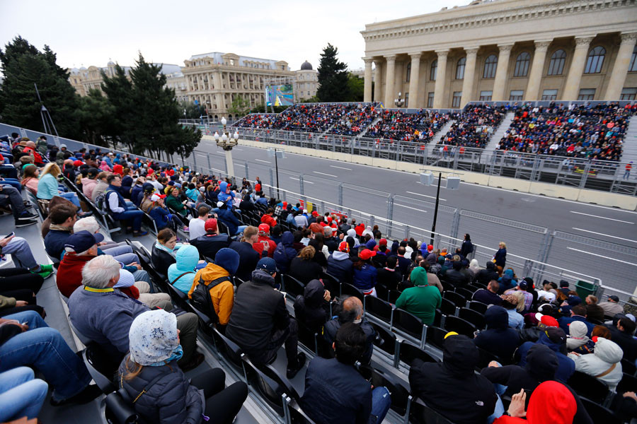 Bulvar Grandstand Inclusion